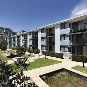 Lodestar Waterside Aparthotel Perth